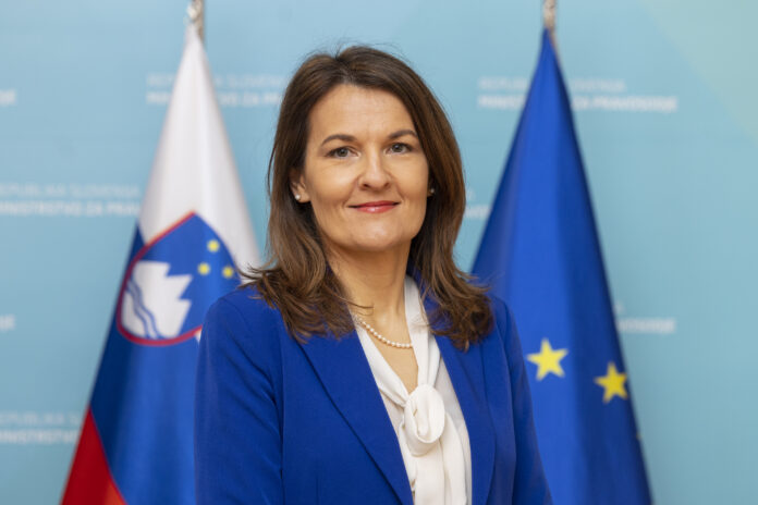 Valerija-Jelen-Kosi